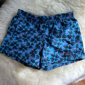 Patagonia little girls baggies shorts size small
